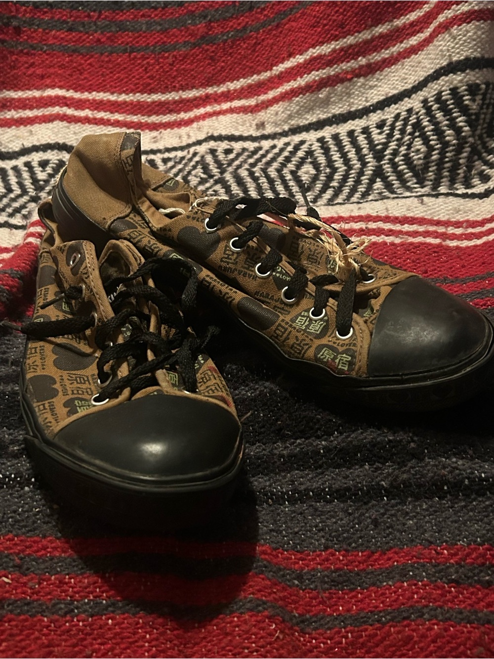 Harajuku Lovers Brown Canvas Low-Top Sneakers with Black Toecap vintage2000s y2k